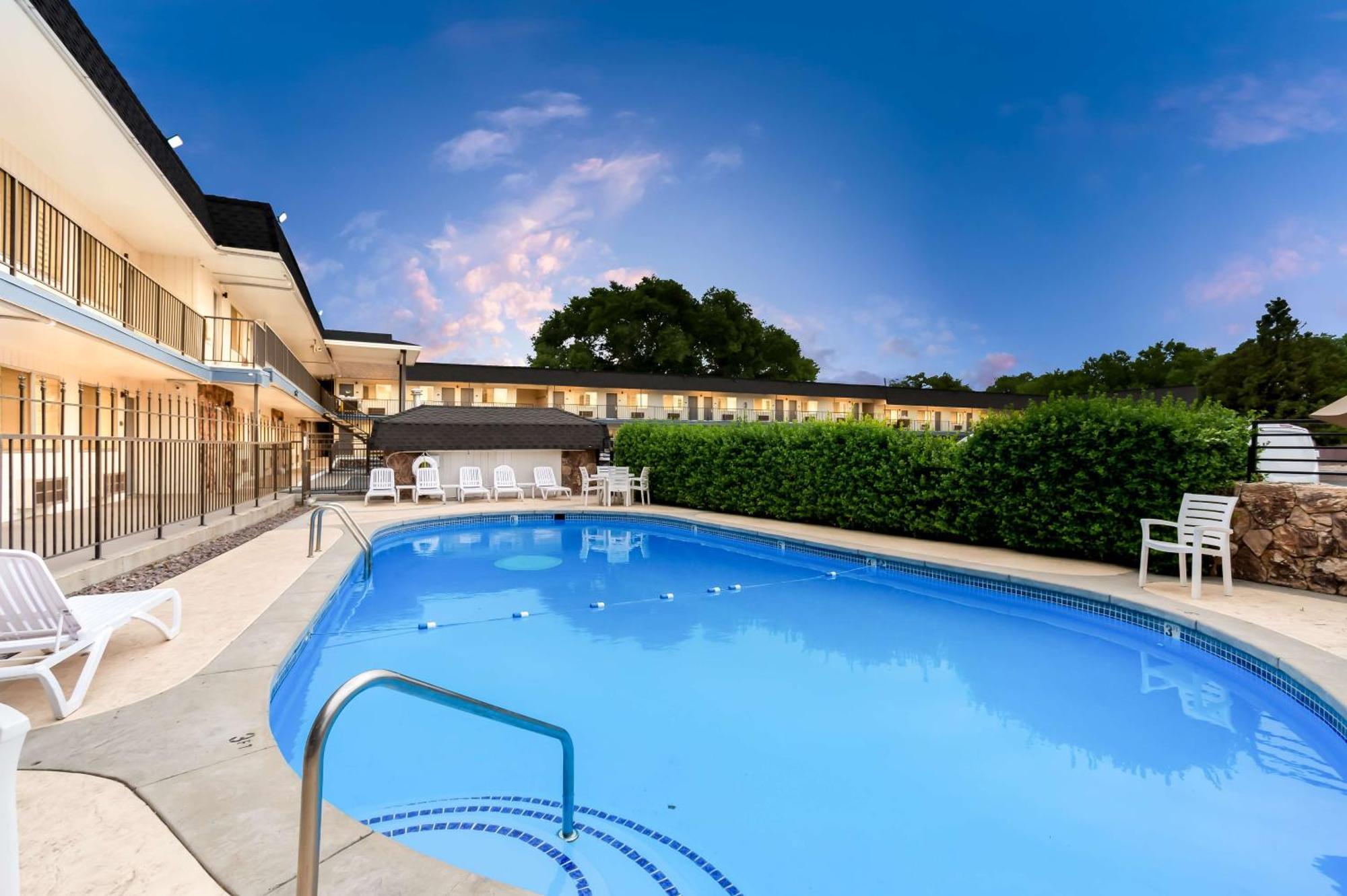 Surestay Plus Hotel By Best Western Susanville Ngoại thất bức ảnh